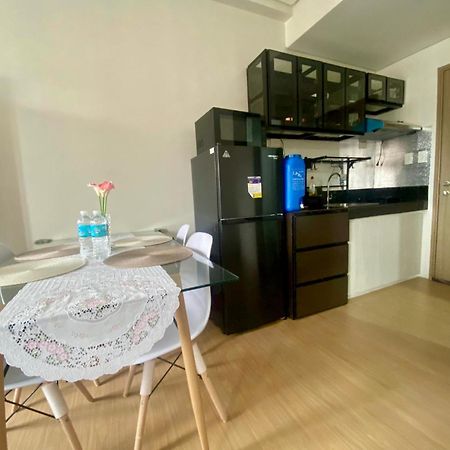 J & F Homestay - Cavite, Philippines Trece Martires ภายนอก รูปภาพ